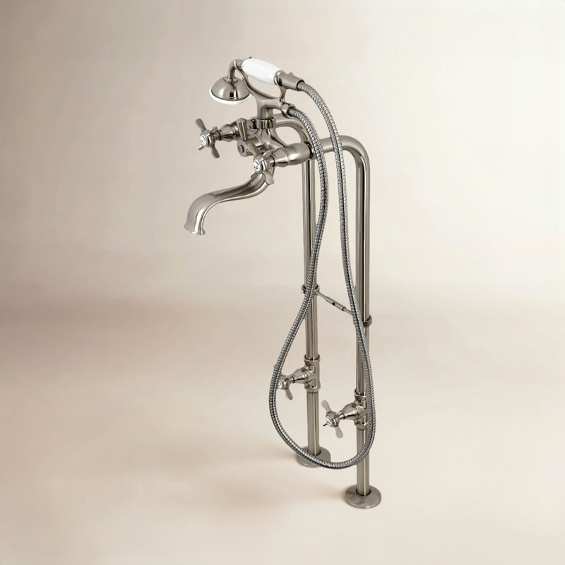 Ensemble de robinet de baignoire sur pieds à 3 poignées et 3 poignées Essex Kingston Brass avec ligne d'alimentation et robinet d'arrêt
