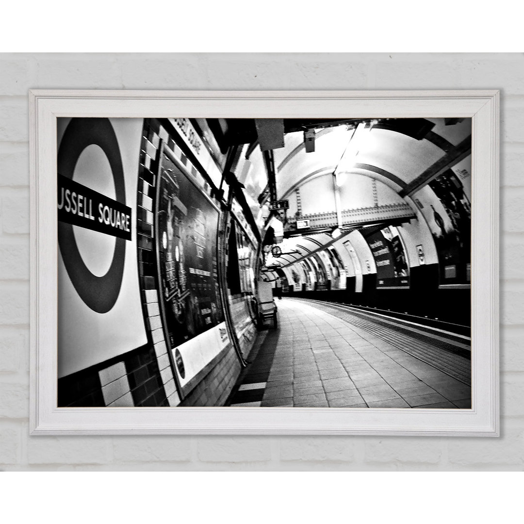 Russell Square Station London - Einzelner Bilderrahmen Kunstdrucke