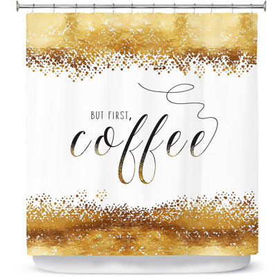 Rideau de douche simple, mais first coffee