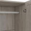 Armoire à 3 portes avec tablettes