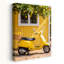 «Yellow Scooter Lemons», impression d'art rustique rétro sur un arbre citronnier-133610050