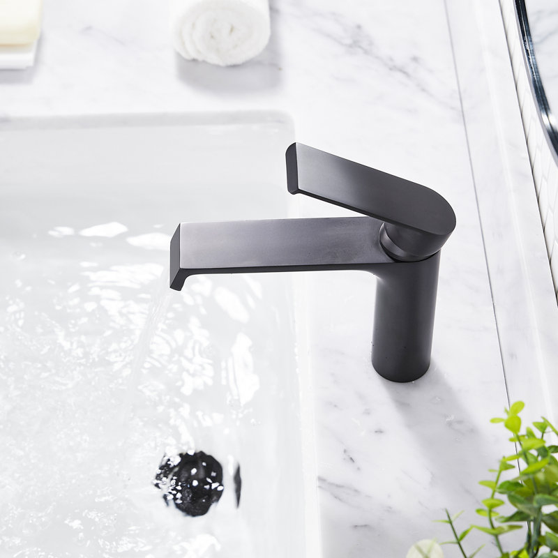 Single-handle Bathroom Faucet, Black