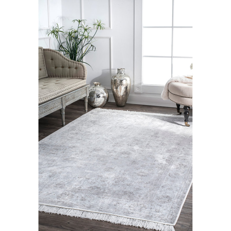 Tapis argenté à motif floral Erich, Rectangle 7 pi 6 po x 9 pi 10 po