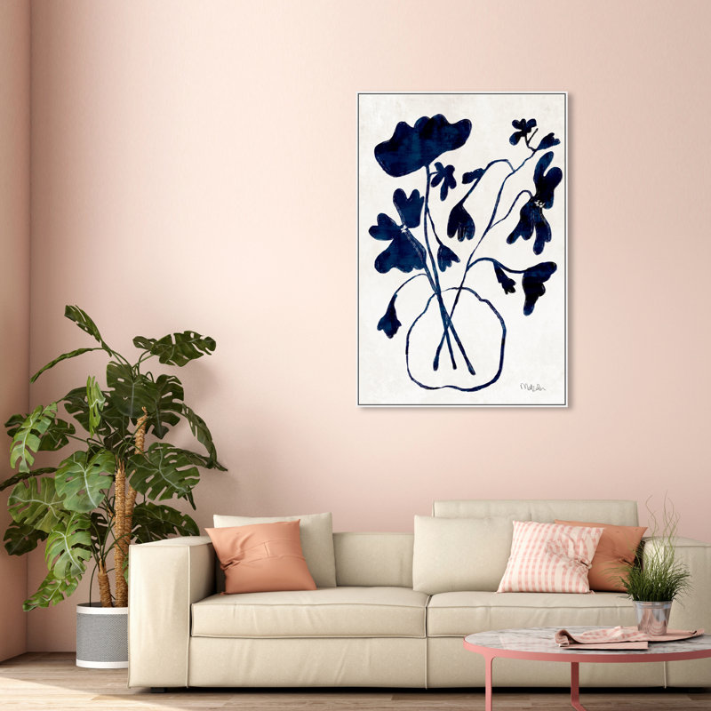 Anemone Vase II - peinture sur toile, H 55 po x l 37 po, Impression encadrée, Blanc