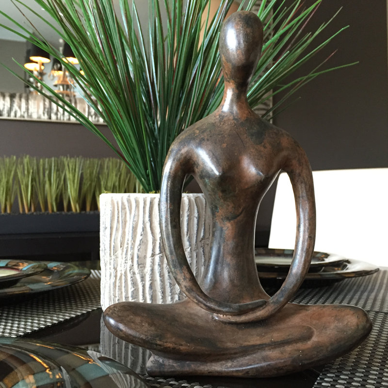 Sculpture féminine bronze méditation contemporaine