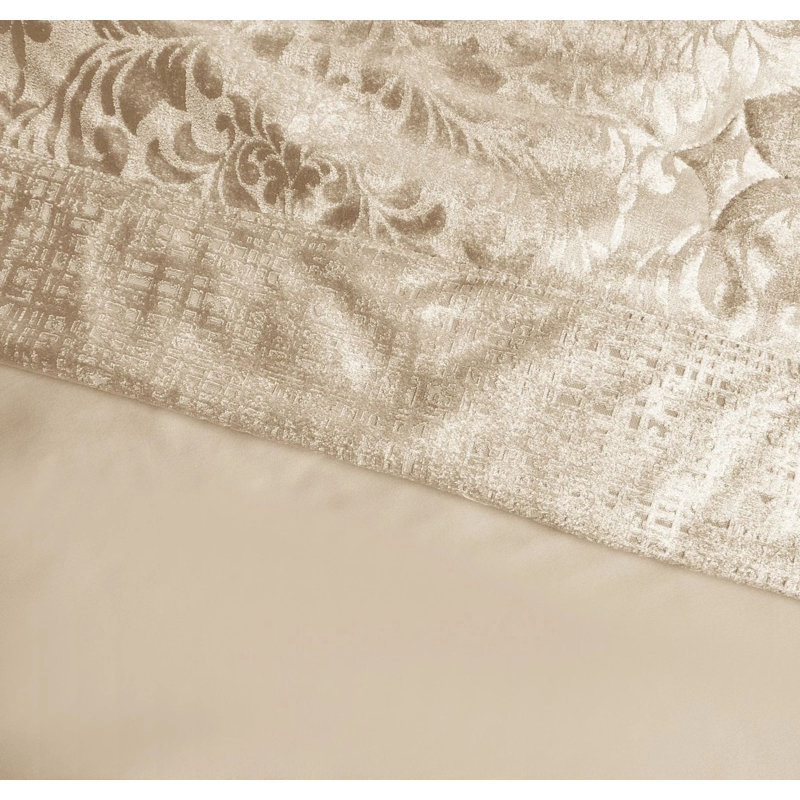 Emilia Bedspread Set with Pillow Shams – Luxury Jacquard Damask Coverlet Bedding for Double, King & Super King Sizes, Beige