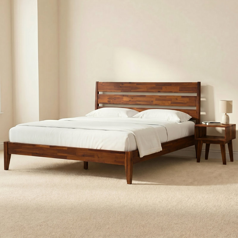 Ensemble de chambre à coucher pour lit très grand 2 pièces - Structure de lit plateforme en bois massif d'acacia Emery et table de chevet assortie, style campagne moderne Mid-Century, finition noyer, capacité de 800 lb, aucun sommier nécessaire