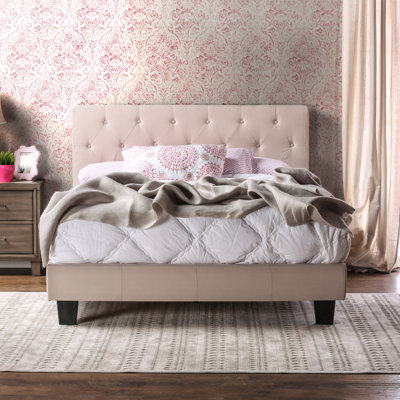 Tussey Piece Bedroom Set