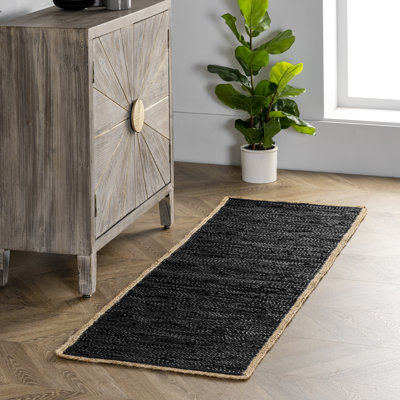 Tapis noir tissé à la main Damita