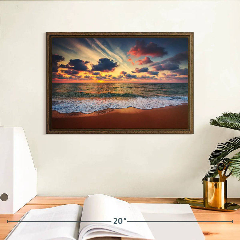 Coucher de soleil d'été, 13 po x 9 po, Cadre flottant noyer