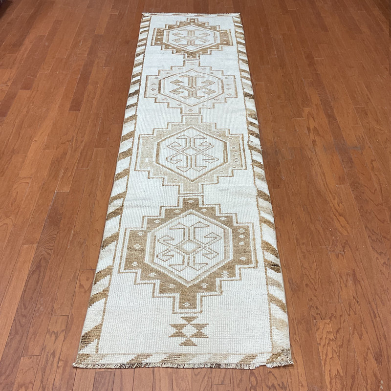  Handmade Turkish Oushak Wool Runner