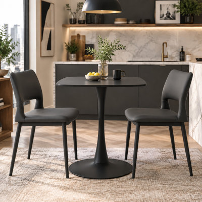 Ensemble de table de bistro contemporaine à pieds en métal et chaises à dossier ajouré lisse