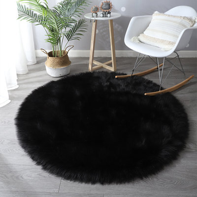 Lekishia Faux Sheepskin Indoor Rug