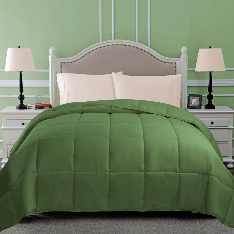 Classic All Season Reversible Medium Weight Hypoallergenic Down Alternative Comforter, Terrace Green, Twin XL Comforter