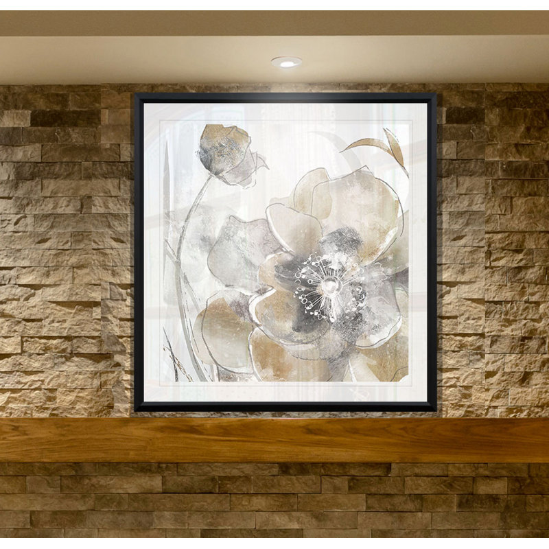 Taupe Spring Poppy I - reproduction d'art, H 17,5 po x l 17,5 po x P 1,5 po, Cadre plastique noir
