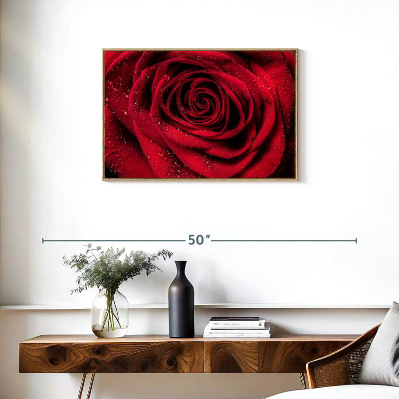 Rosée rouge veloutée, Cadre flottant en bois naturel, 31 po x 21 po