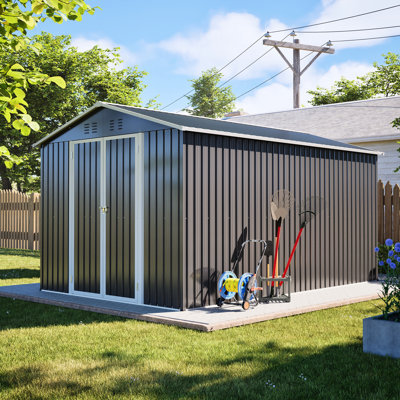 Remise de jardin 8 pi x 12 pi en métal gris avec porte verrouillable, structure en aluminium, spacieuse pour les vélos, conception à deux portes pratique, accès rapide et facile, gris, sécuritaire, métal, remise extérieure, spacieuse