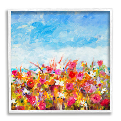 «Bold Summer Blooming Flower Field Under Cloudy Sky» par Jill Martin