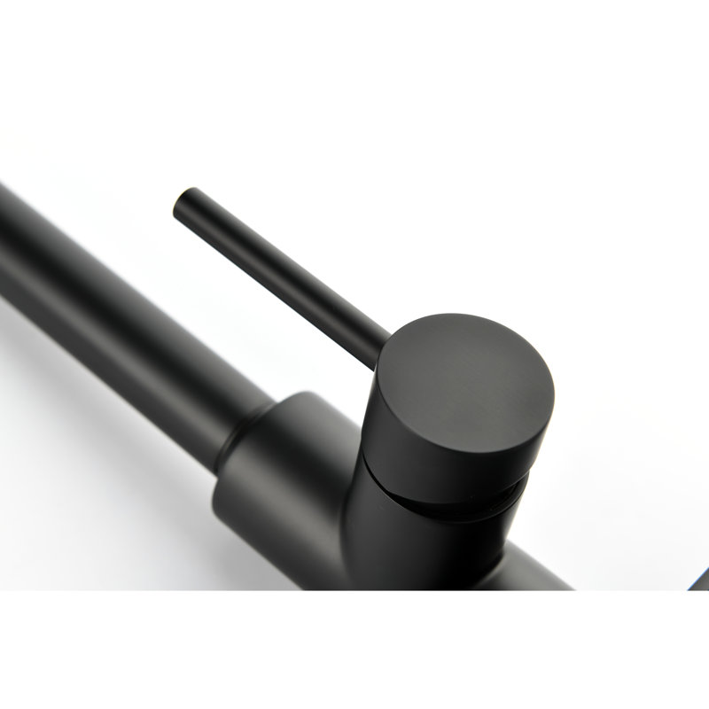 Robinet de cuisine avec bec rétractable - Finition noir mat, acier inoxydable, buse rotative à 360 °, traitement contre la corrosion et la rouille, poignée simple pour un réglage pratique du débit d'eau noir, surface rotative