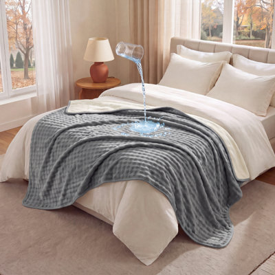 Bedsure Waterproof Reversible Fleece Blanket with Bubble Texture, Three-Layer Protection, Cozy Cover for Pets and Family, Couch and Bed Protector, Grey/White, Twin 60x80 inches