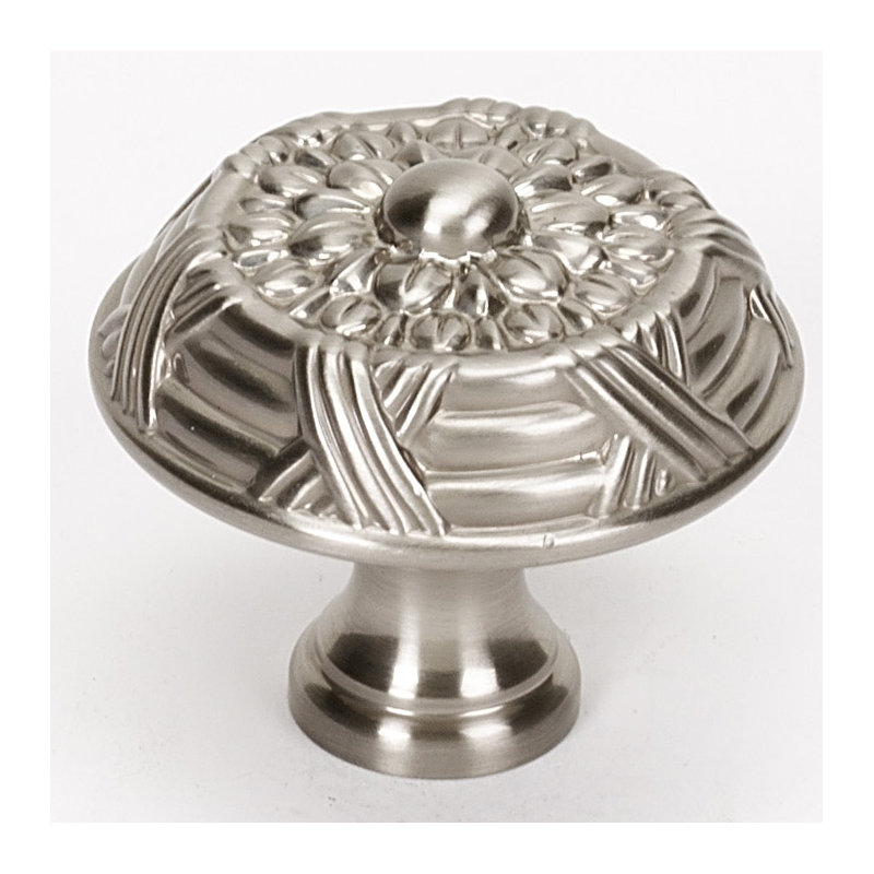Ribbon and Reed Mushroom Knob, Satin Nickel