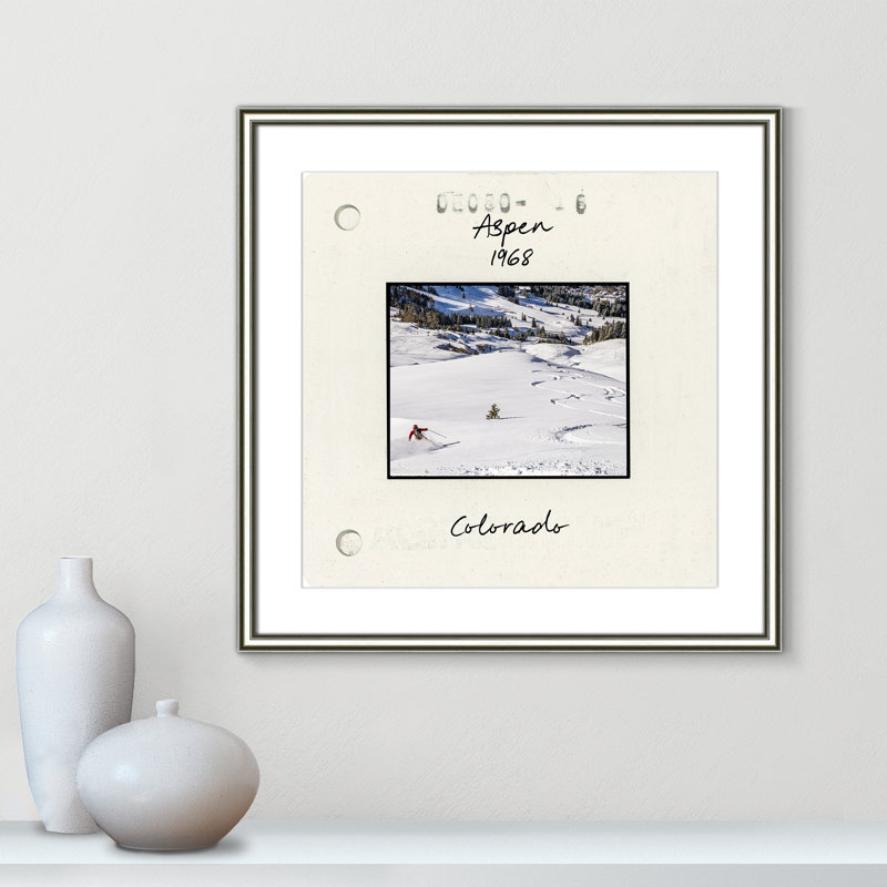 Aspen Print par CAD Designs, 24.75'' W x 24.75'' H, Matted Print, Silver Classic