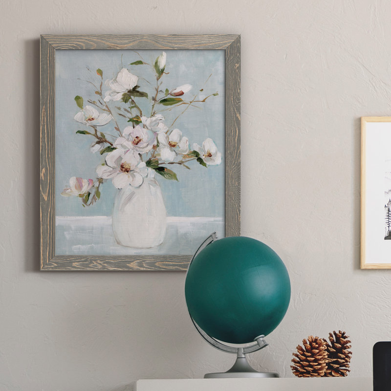 Magnolia Charm - peinture sur toile encadrée, Encadré gris, H 24 po x l 18 po x P 1,5 po
