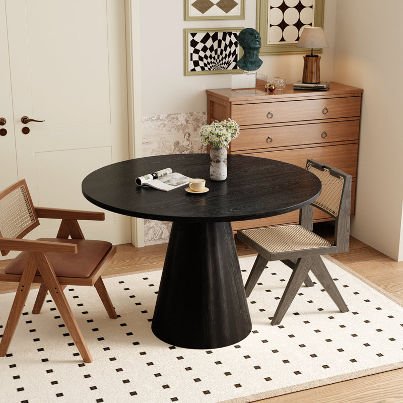 Jerrianne Retro Round 47'' Round Dining Table, Black