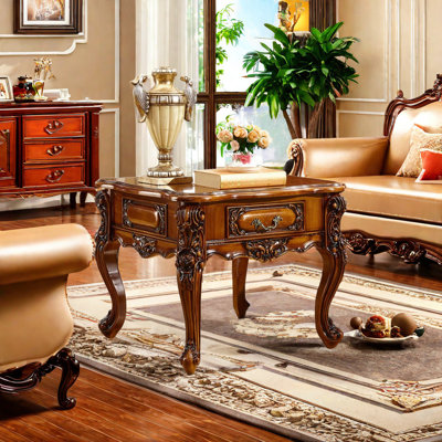 Table basse en bois massif