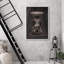 Squelette sous le tabouret-101165811-101165815