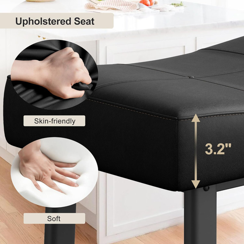 Ensemble de 2 tabourets de bar de 24 po à hauteur de comptoir - siège rembourré de selle sans dossier, coussin rembourré en cuir de polyuréthane incurvé, assemblage facile, coussin noir et noir, paquet de 2