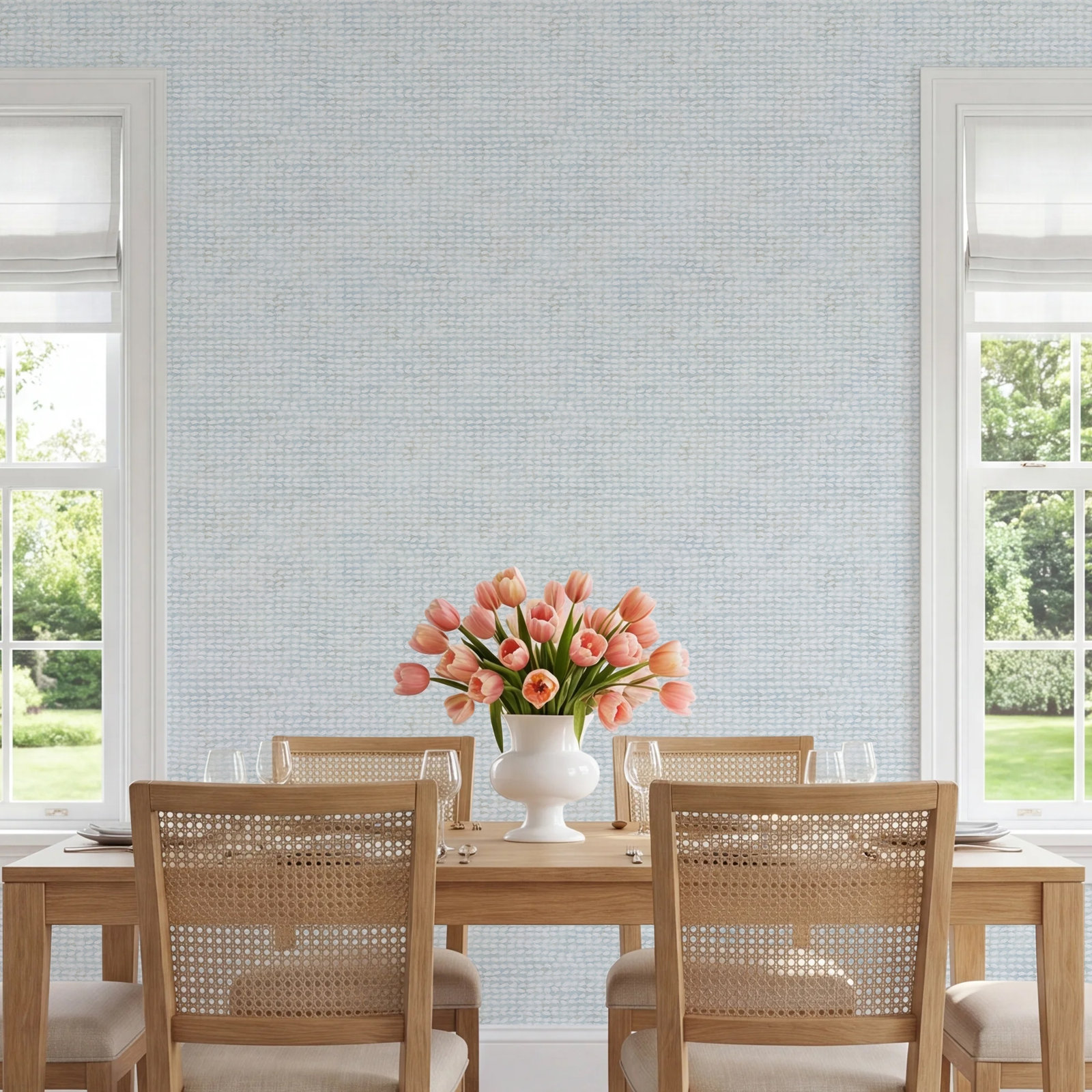 Dorinne Wallpaper, Light Blue