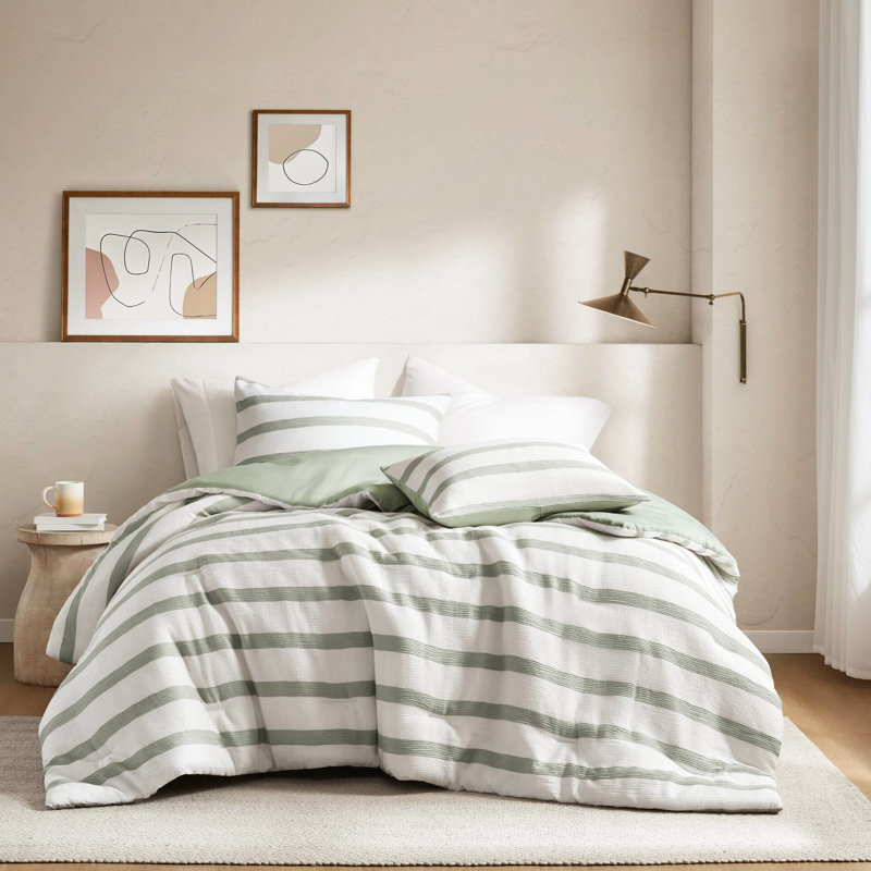 3 édredons avec rayures matelassées, dossier en microfibre douce et certification. All Sleep Luxury Luxury Idéal pour les chambres contemporaines