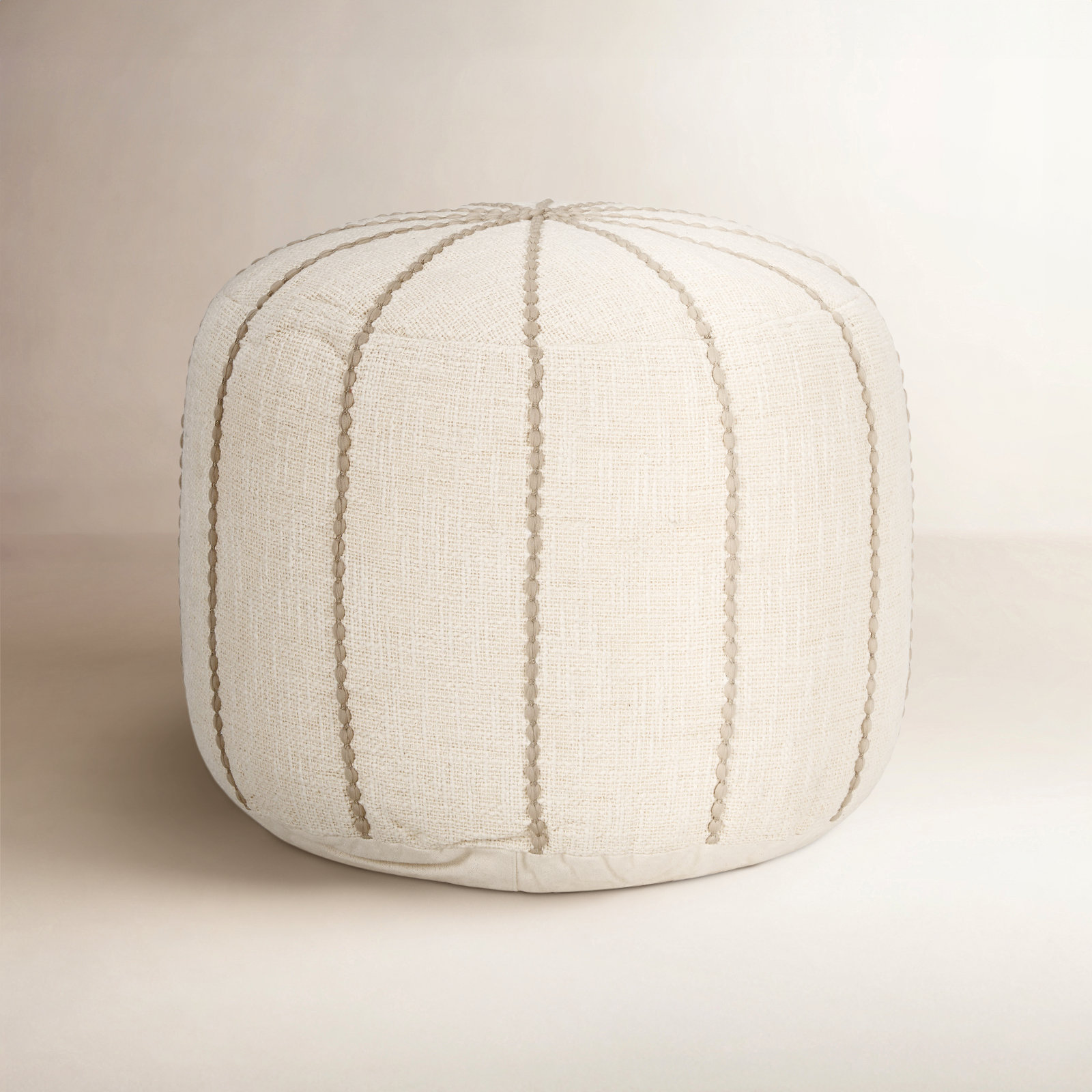 Jayleen Upholstered Pouf