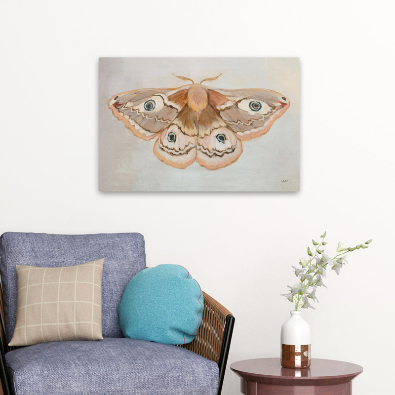 «Forest Moth II», animal contemporain gris et brun flottant, H 24 po x l 16 po