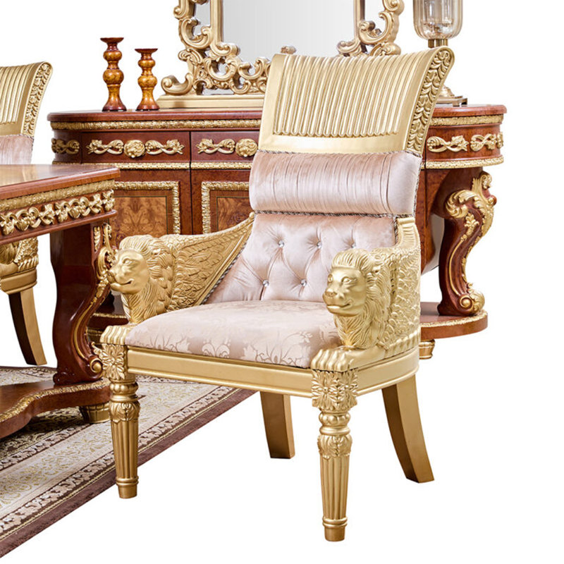 CHAISE