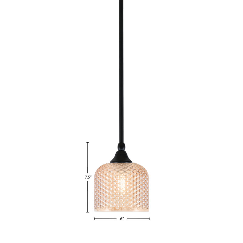 Mini-luminaire suspendu Oakridge au fini noir mat avec verre texturé ambre de 6 po