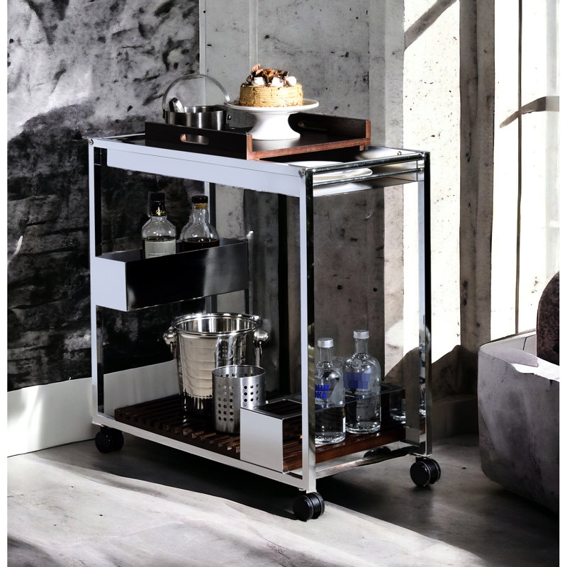 Chariot de service à finition chromée