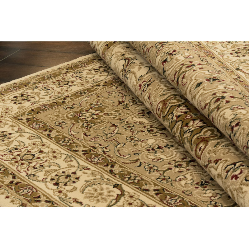 Willett Oriental Indoor Rug, Rectangle 2' x 3'6"