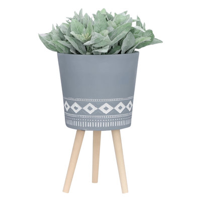 Includes plant rack flower pots