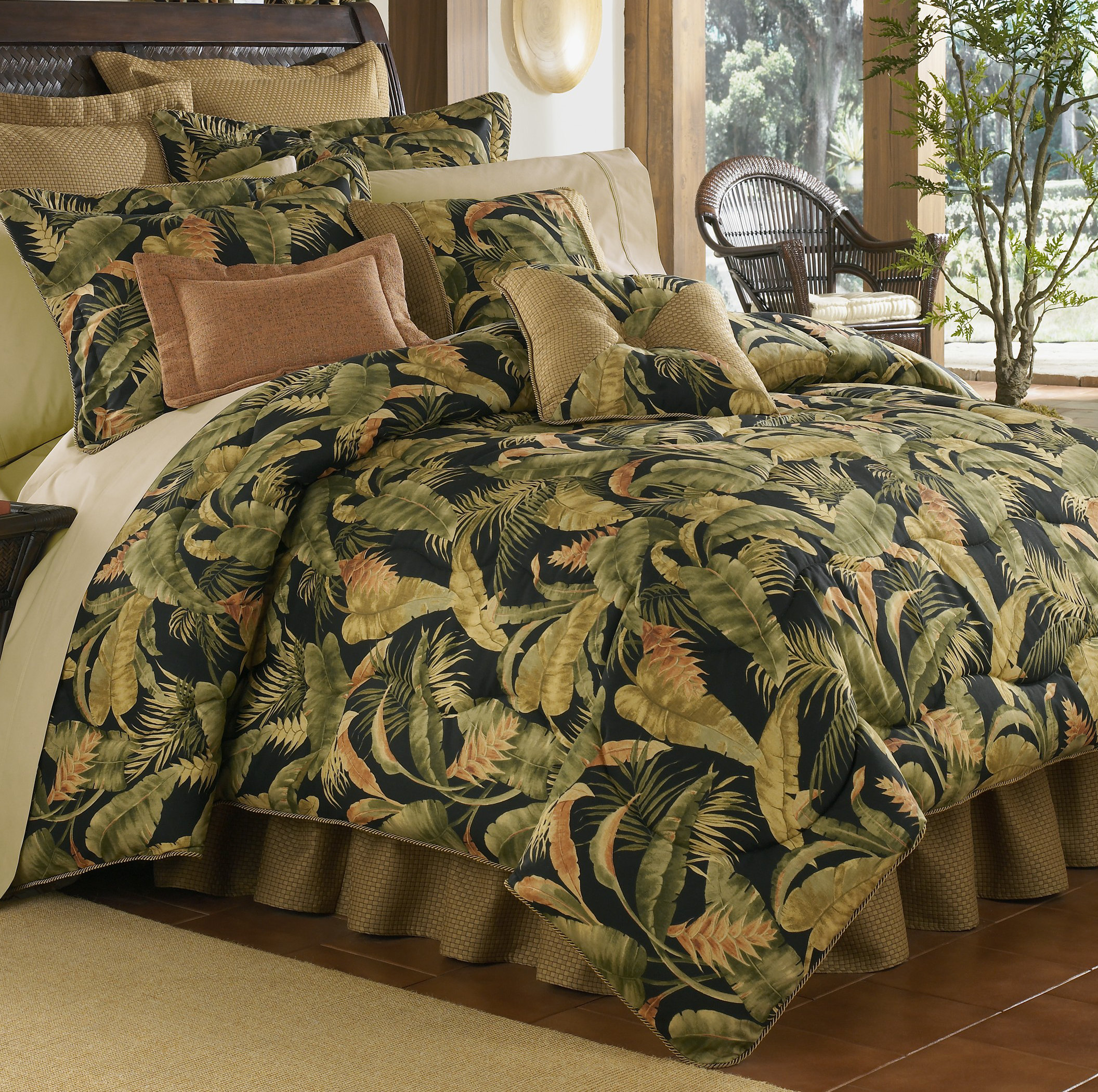 Thomasville At Home La Selva Pillow - 17x17 Inch Cotton Decorative Pillow