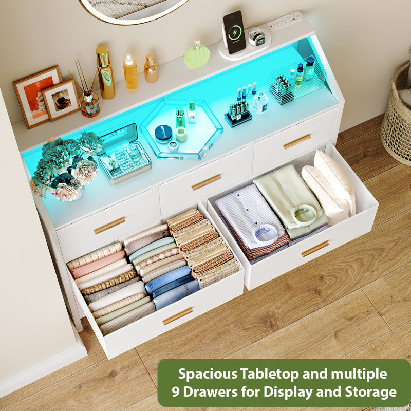Commode 8 tiroirs en tissu avec lumières DEL, station de charge USB et organisateur de rangement de salon, console de meuble-lavabo de couloir
