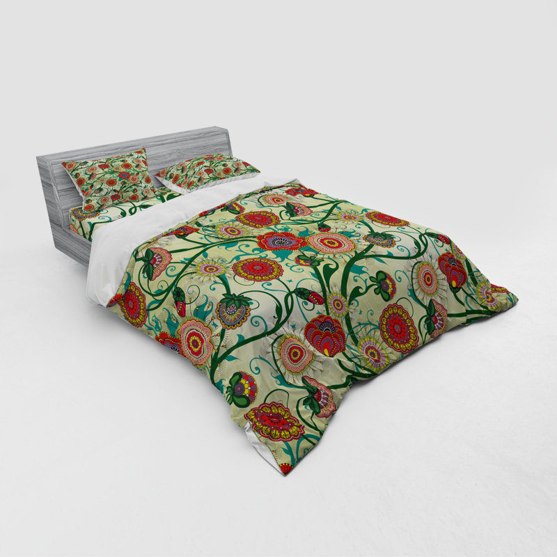 Farmhouse / Country Polyester Floral Duvet Cover, Queen Duvet Cover + 3 Additional Pieces