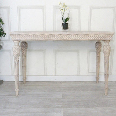 Console rétro de style français