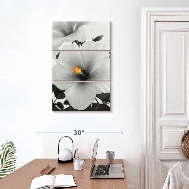 Monochrome Hibiscus