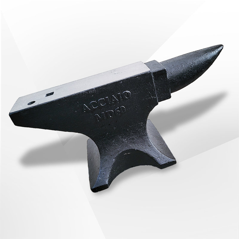 Enclume en forme de corne simple 132Lbs Forgeron en acier forgé à vendre Outils et équipement pour l'enclume