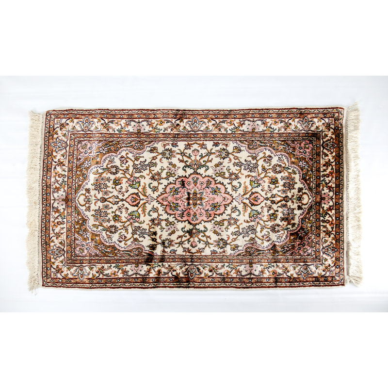 Kashan Silk Oriental Area Rug