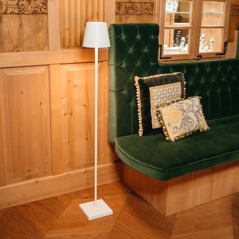 Poldina Pro L Floor Lamp, White