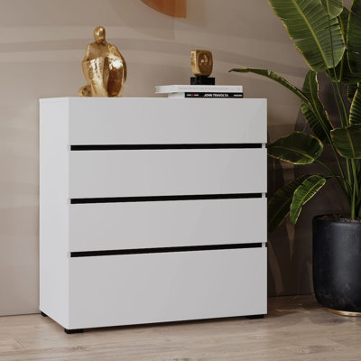 Shawanna Chest of Drawers