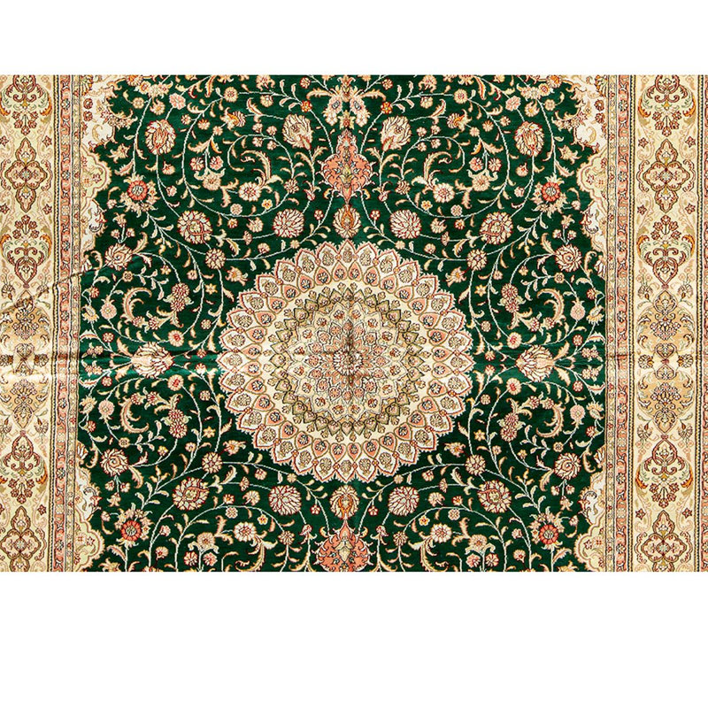 Hand Woven Oriental Area Rug